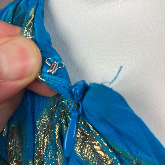 Caché Blue Silk Chiffon and Gold Metallic Party Dress - Size 2 - Picture 7 of 15